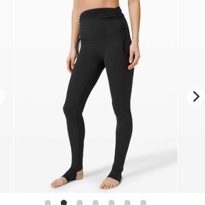 Lululemon Hug Your Core Tight Black